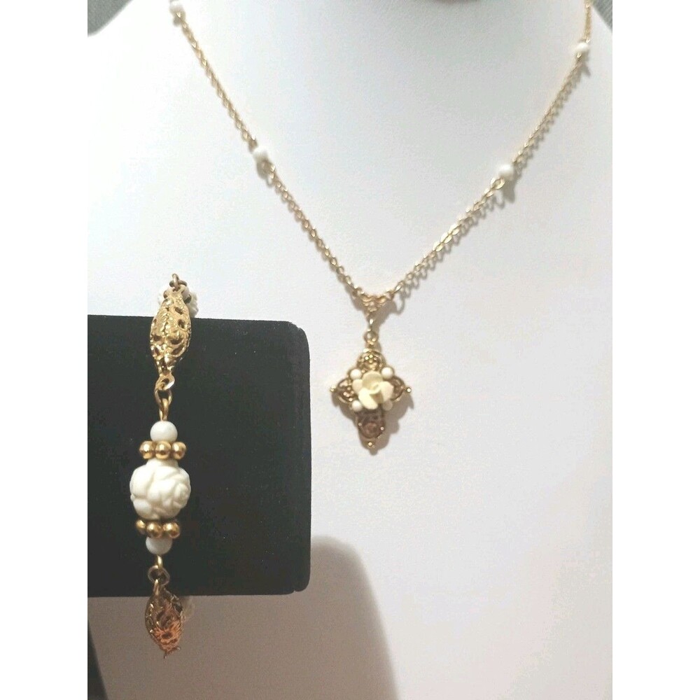 1928 Filagree Cross White Dogwood Flower Pendant Gold Tone Necklace Bracelet Set